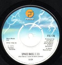 SPACE BASS / THE WHOLE WORLD IS DANCING