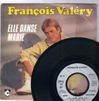 ELLE DANSE MARIE / COMME J'AI ENVIE D'ETRE AVEC TOI