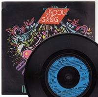 OOH LA LA LA (LETS GO DANCIN) / STAND UP AND SING  - looks unplayed